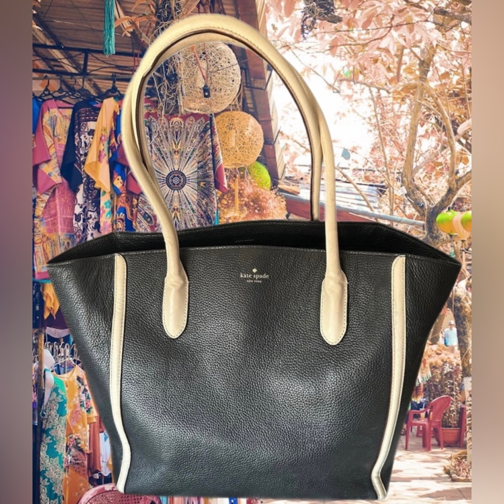 Kate Spade New York Forster Caroline Lane Black Pebbled Leather Handbag/Tote